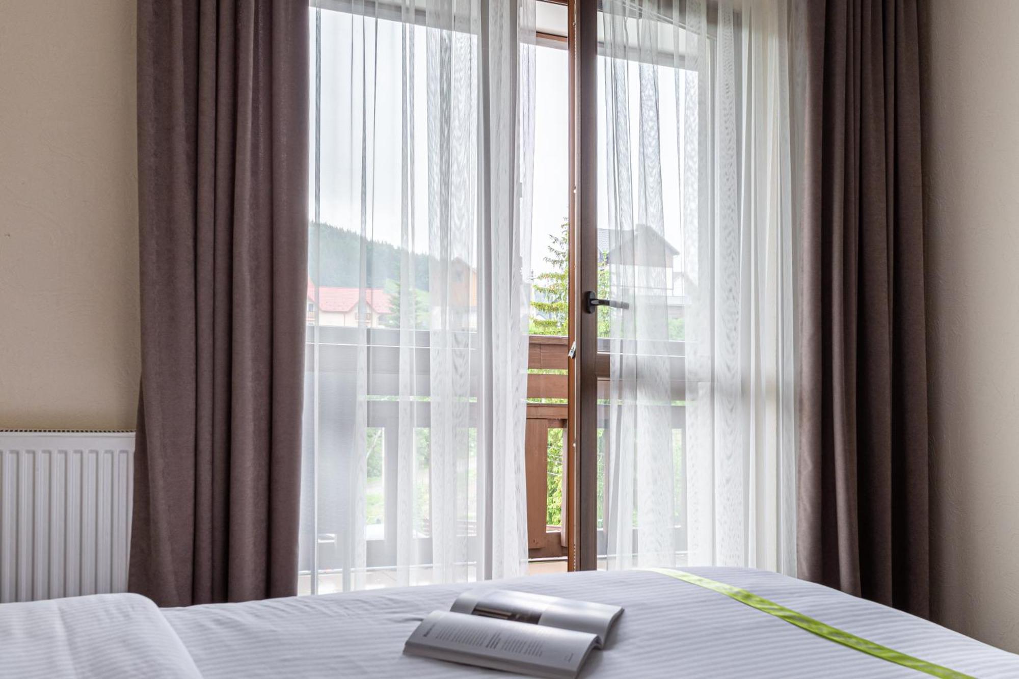 Graal Resort Bukovel Ngoại thất bức ảnh