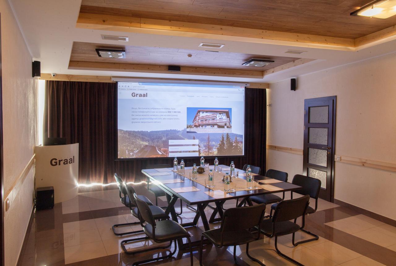 Graal Resort Bukovel Ngoại thất bức ảnh