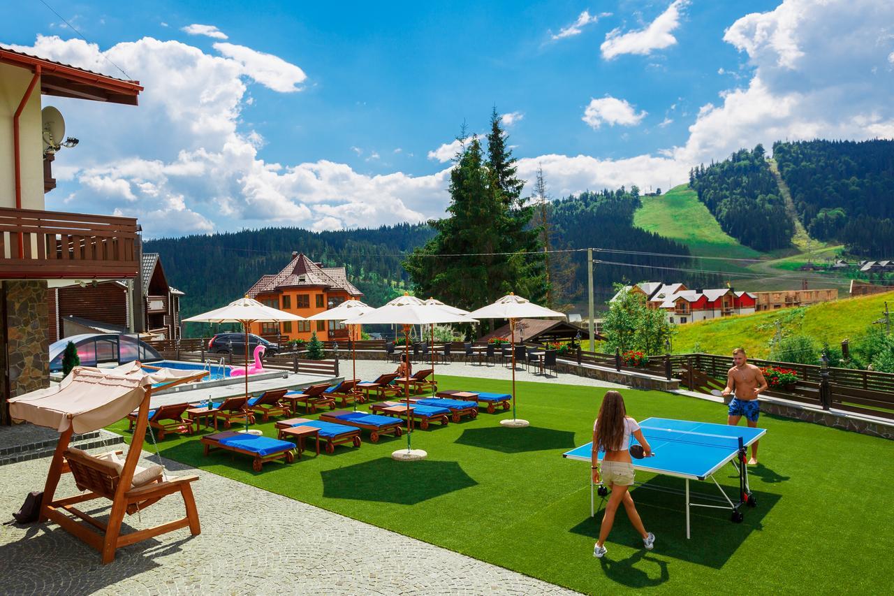 Graal Resort Bukovel Ngoại thất bức ảnh
