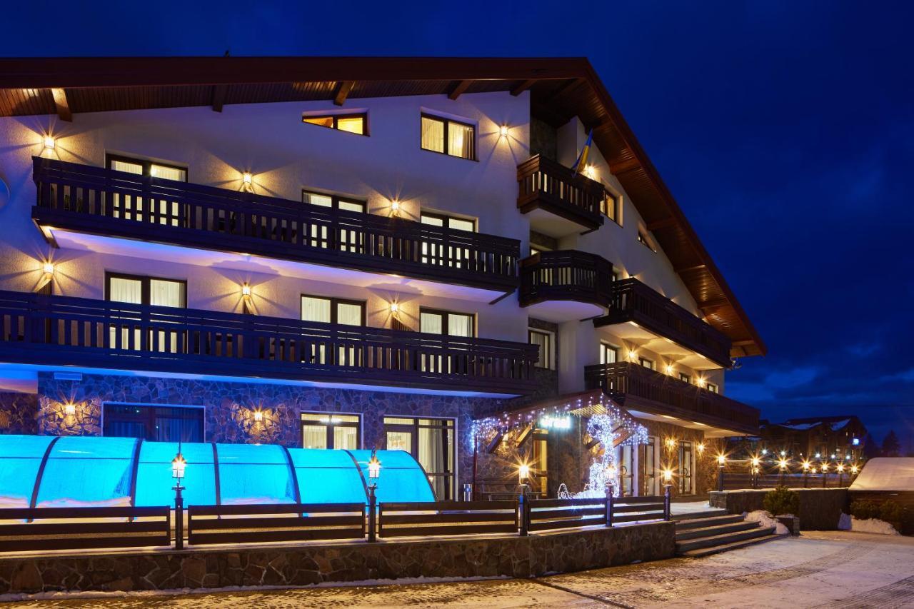 Graal Resort Bukovel Ngoại thất bức ảnh