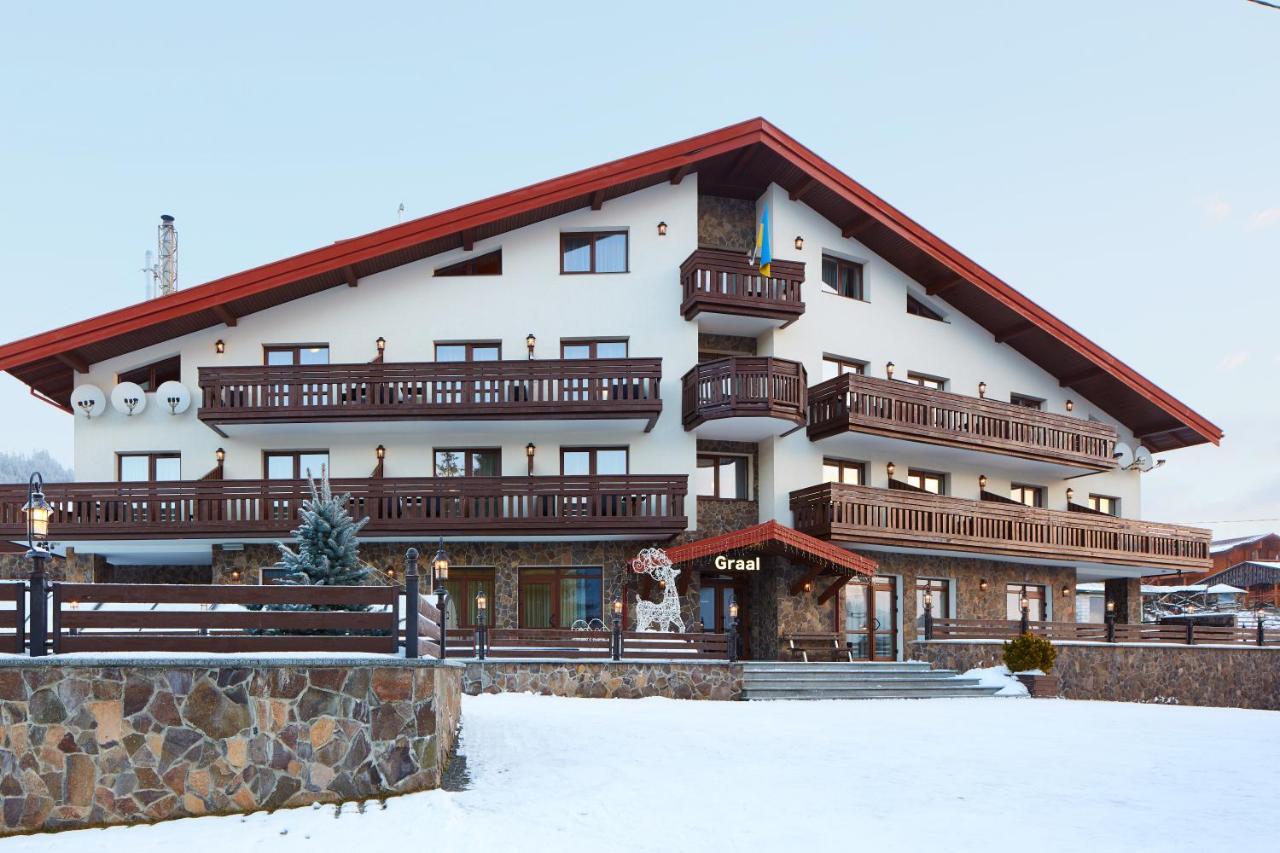 Graal Resort Bukovel Ngoại thất bức ảnh